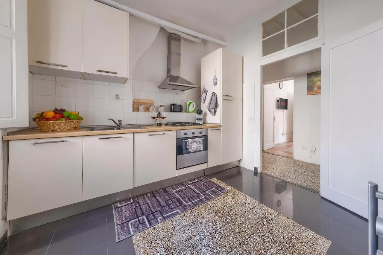 Appartamento Nel Cuore Di Firenze + Wifi+Aria Condizionata +Netflix 0*, Florence Italie